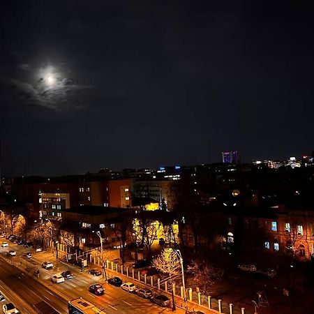 Apartamento City View Studio In The Heart Of Bucarest Exterior foto